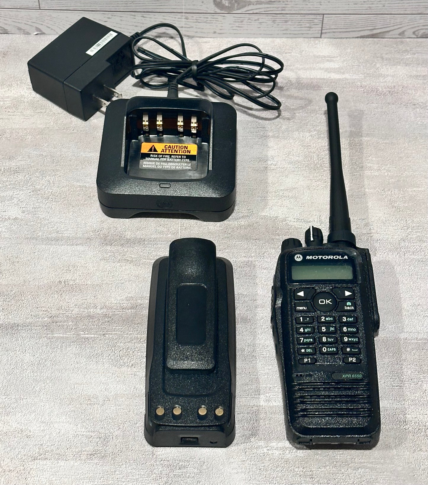 Motorola Xpr 6550 Q-Split 403-470 MHz New Housing Starter Kit 1 Radio Kit Tested